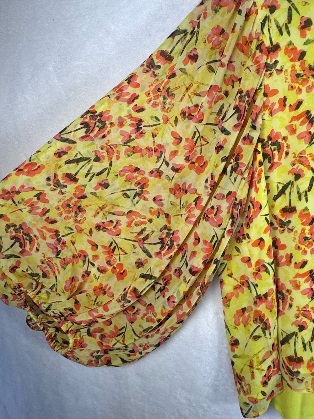 Vince Camuto Floral Sheer Sleeve Blouse XL Yellow Statement Sleeve Top - Picture 4 of 9
